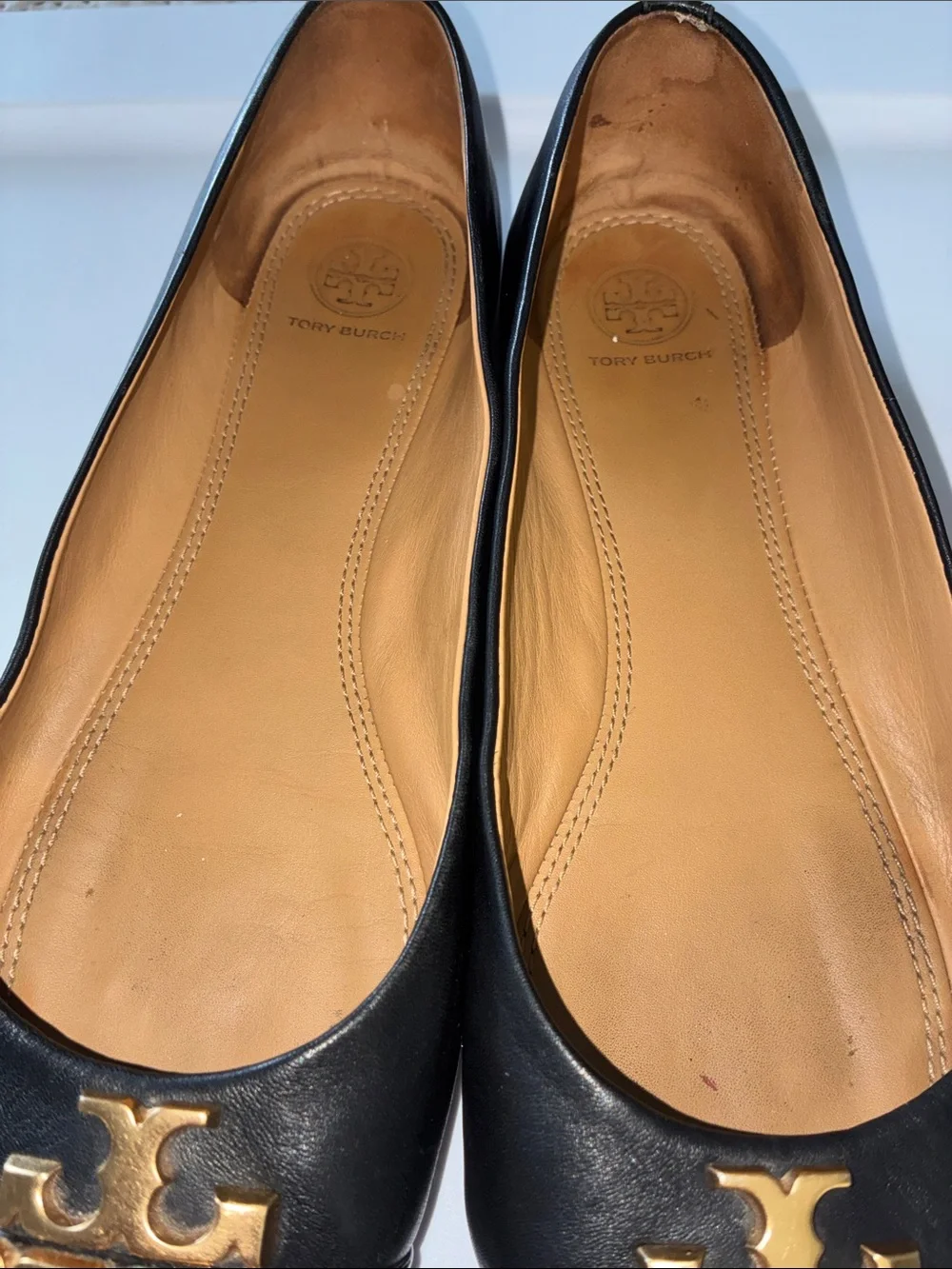 Tory Burch Black Leather Gold Logo Cap-Toe Flats